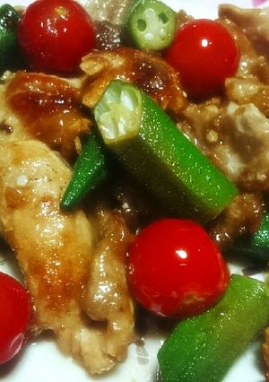 疲労回復♪豚肉とオクラとトマトの甘酢炒め-レシピのメイン写真