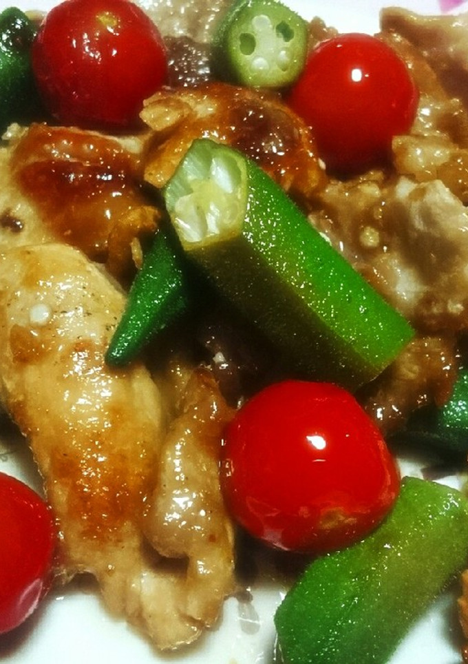 疲労回復♪豚肉とオクラとトマトの甘酢炒め-レシピのメイン写真