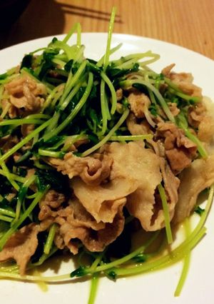 ササッと☆豚小間と豆苗の塩ニンニク炒め-レシピのメイン写真