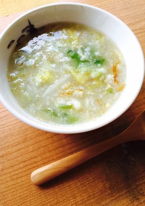 余ったご飯で♪白菜とレタスの味噌お粥-レシピのメイン写真