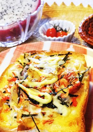 桜海老としらすのチーズトースト-レシピのメイン写真