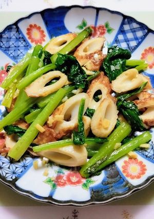 簡単夕飯ちくわと小松菜のスタミナ炒め節約おつまみ-レシピのメイン写真