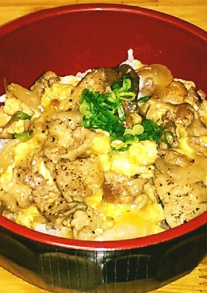 豚生姜焼きを卵でとじて～汁なし豚たま丼♪-レシピのメイン写真