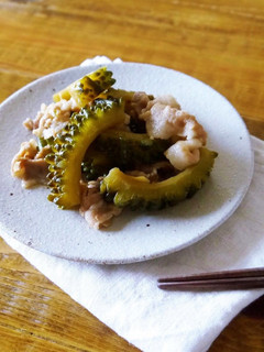 ゴーヤと豚バラの甘辛煮-レシピのメイン写真