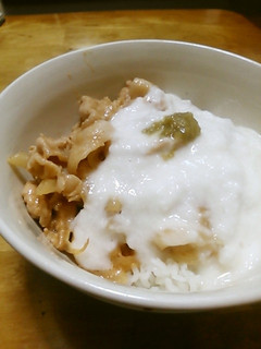 わさび山かけみそ豚丼-レシピのメイン写真
