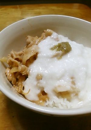 わさび山かけみそ豚丼-レシピのメイン写真