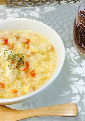 キャベツと玉ねぎのトマト卵粥-レシピのメイン写真