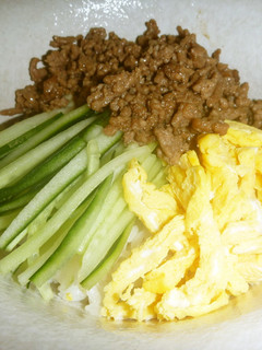 時短!3色丼-レシピのメイン写真