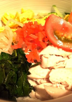 蒸し鶏と野菜たっぷり冷やし中華♡-レシピのメイン写真