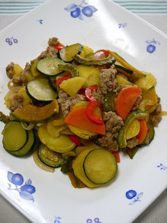 簡単!洋風肉じゃが+夏野菜-レシピのメイン写真