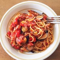 基本からアレンジまで！思わずつくりたくなる「なすパスタ ミニ