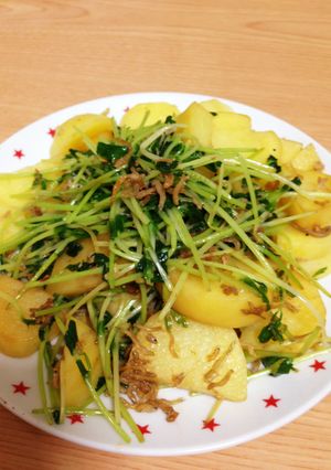 豆苗とジャガイモのじゃこ炒め☆-レシピのメイン写真