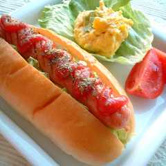 รูปของ ☆パン屋さんのキャベカレーホットドッグ☆