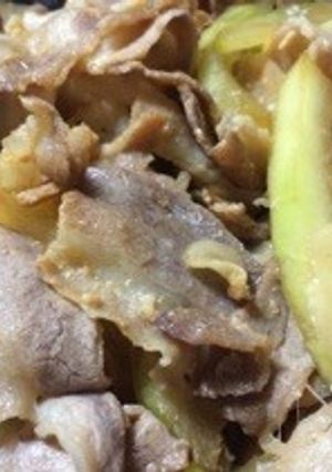 豚肉と西瓜の皮の生姜炒め-レシピのメイン写真