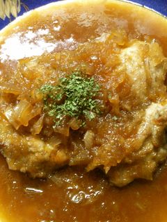 鶏もも肉で簡単ステーキ! オニオンソース-レシピのメイン写真