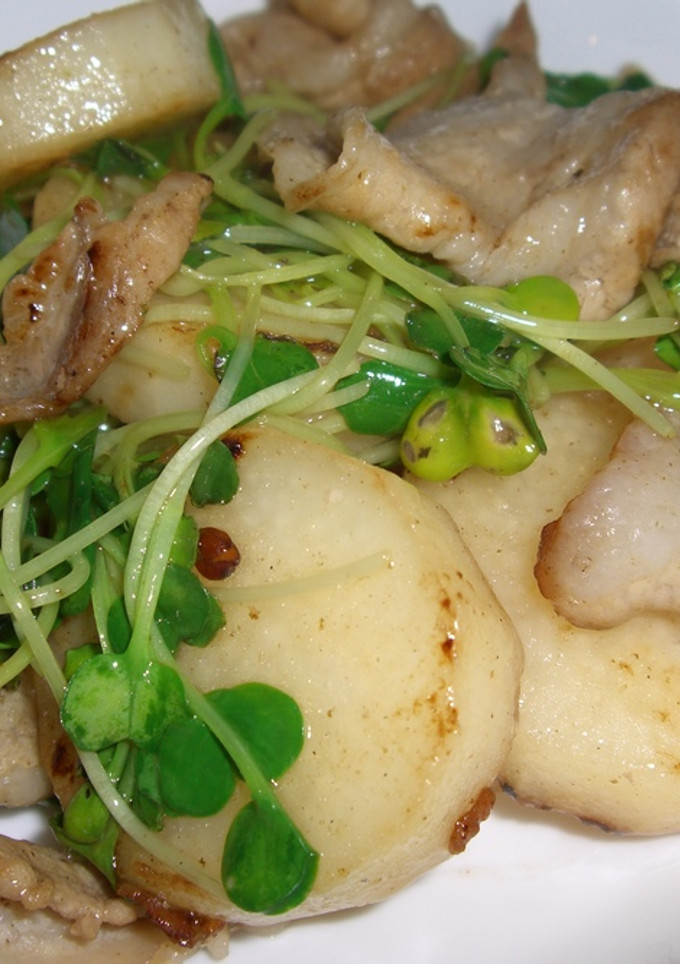簡単　*　豚肉と長芋の炒め物　*-レシピのメイン写真