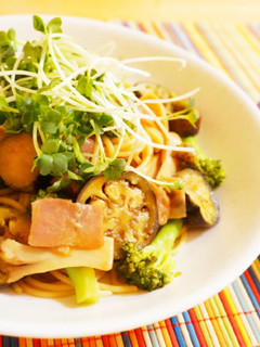 野菜たっぷり☆バター醤油の柚子胡椒パスタ-レシピのメイン写真