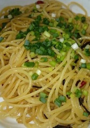 【ぐうたら】貧乏！塩昆布のペペロンチーノ-レシピのメイン写真