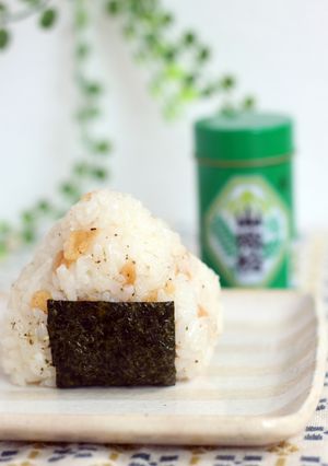 お弁当に★天かすと山椒のおにぎり-レシピのメイン写真