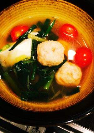 ニラと鶏団子の旨辛☆ラー油スープ-レシピのメイン写真