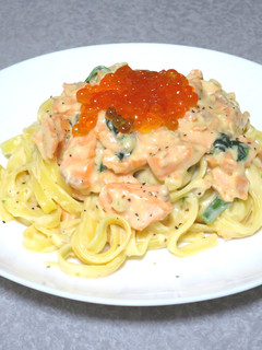 【絶品】鮭とイクラのクリームパスタ♪-レシピのメイン写真