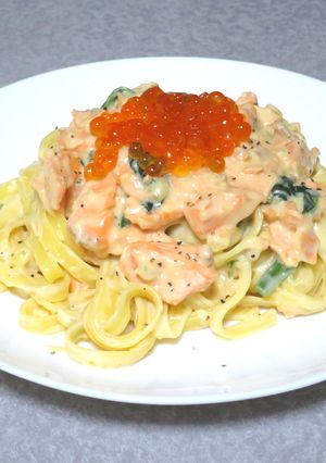 【絶品】鮭とイクラのクリームパスタ♪-レシピのメイン写真