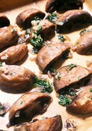 大きめマッシュルームを食べる-レシピのメイン写真