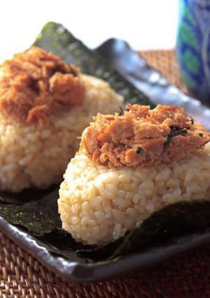 sofaべジハムでシャケ風味のおにぎり-レシピのメイン写真