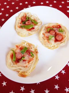 カリッとおいしい♪そうめんピザ*-レシピのメイン写真