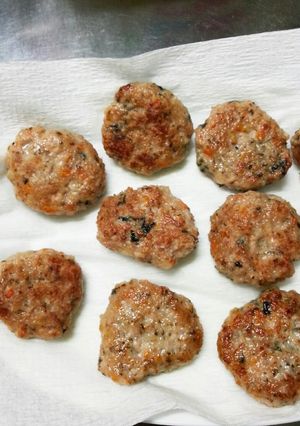 離乳食☆後期~きざみ海苔豆腐ハンバーグ-レシピのメイン写真