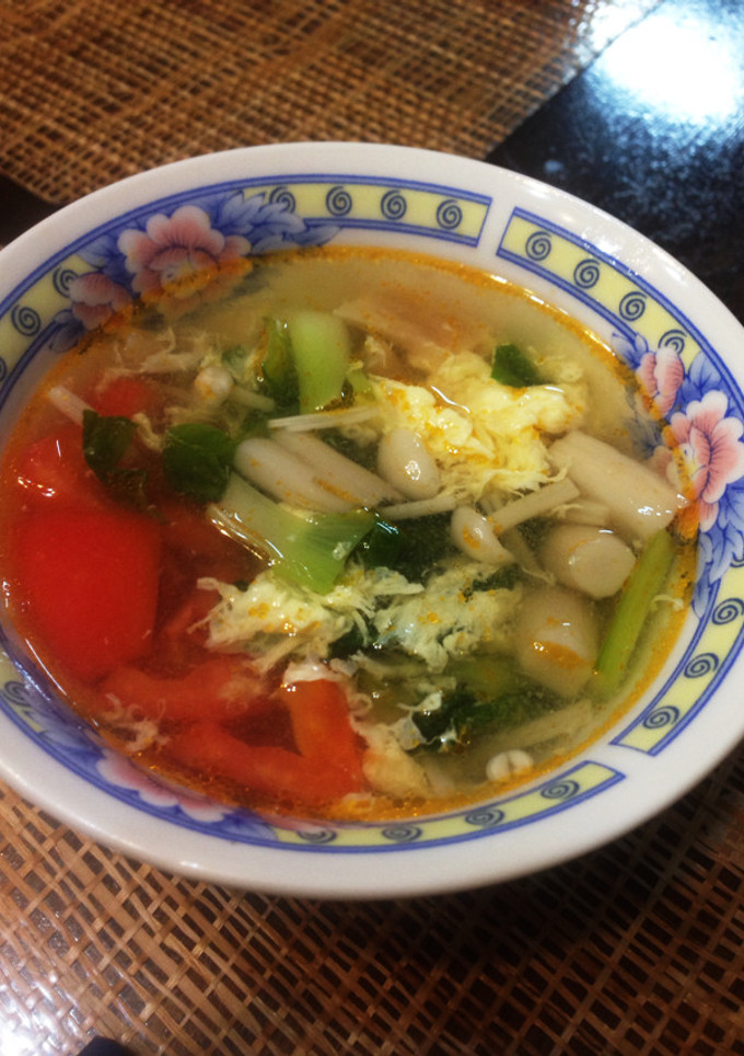 さっぱり！トマトと卵のスープ〜酸辣湯-レシピのメイン写真