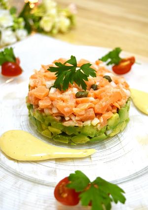 スモークサーモンのタルタルガトー仕立て♪-レシピのメイン写真
