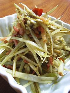 洋風きんぴらごぼう ペペロンチーノ味-レシピのメイン写真