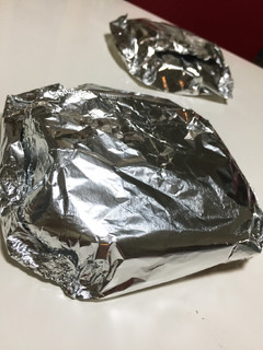 **包み焼きハンバーグの包み方**-レシピのメイン写真