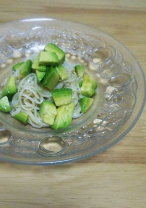 さっぱり簡単♪アボカドそうめん-レシピのメイン写真