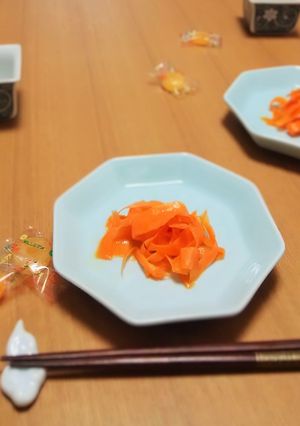 オレンジアメのお手軽にんじんマリネ-レシピのメイン写真