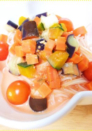 ランチ簡単★彩りミルク野菜タレ冷やし麺-レシピのメイン写真