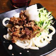 รูปของ 牛肉のしぐれ煮とおろしの冷やしうどん