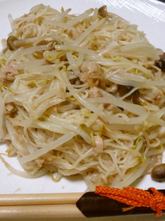 簡単!そうめんとツナ缶と野菜の炒めもの-レシピのメイン写真
