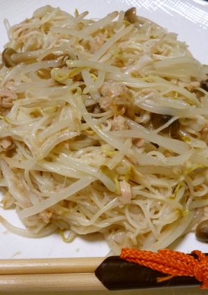 簡単!そうめんとツナ缶と野菜の炒めもの-レシピのメイン写真