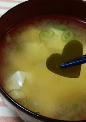 だし昆布を型抜きして味噌汁（すまし汁）に-レシピのメイン写真