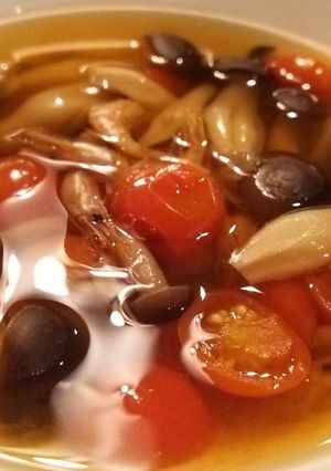 干しエビとミニトマトのスープ-レシピのメイン写真