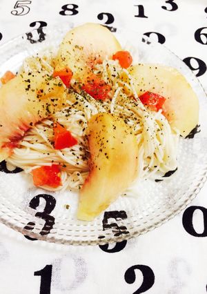 簡単美味しい♡塩トマトと桃のそうめん-レシピのメイン写真