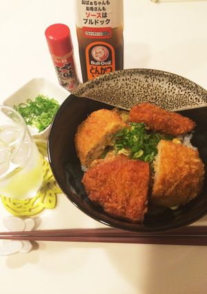 買った 惣菜 で、オールスター丼①-レシピのメイン写真