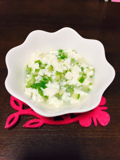 離乳食中期。3分でアスパラと豆腐のだし煮-レシピのメイン写真
