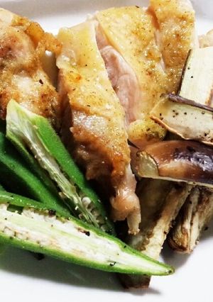 鶏肉のハーブ焼きと焼き野菜の盛り合わせ♪-レシピのメイン写真