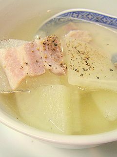 大根と塩豚のシンプルスープ-レシピのメイン写真