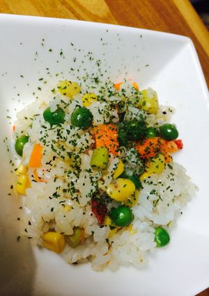 簡単混ぜるだけガーリックピラフ-レシピのメイン写真