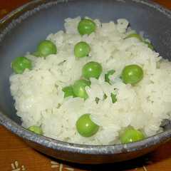 รูปของ ふっくらつやつや色鮮やかな豆ご飯