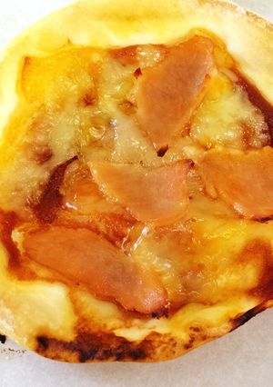 クッキングレシピ★ 餃子の皮のピザ-レシピのメイン写真